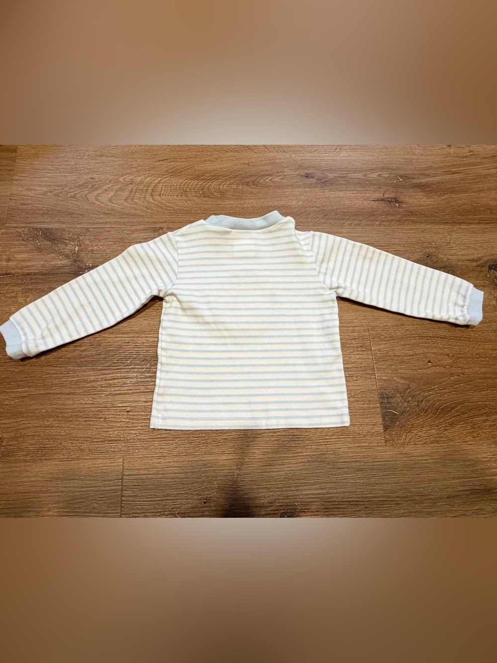 Southern Smocked Co. Toddler Boy Top with Turkey Applique - Picture 4 of 5